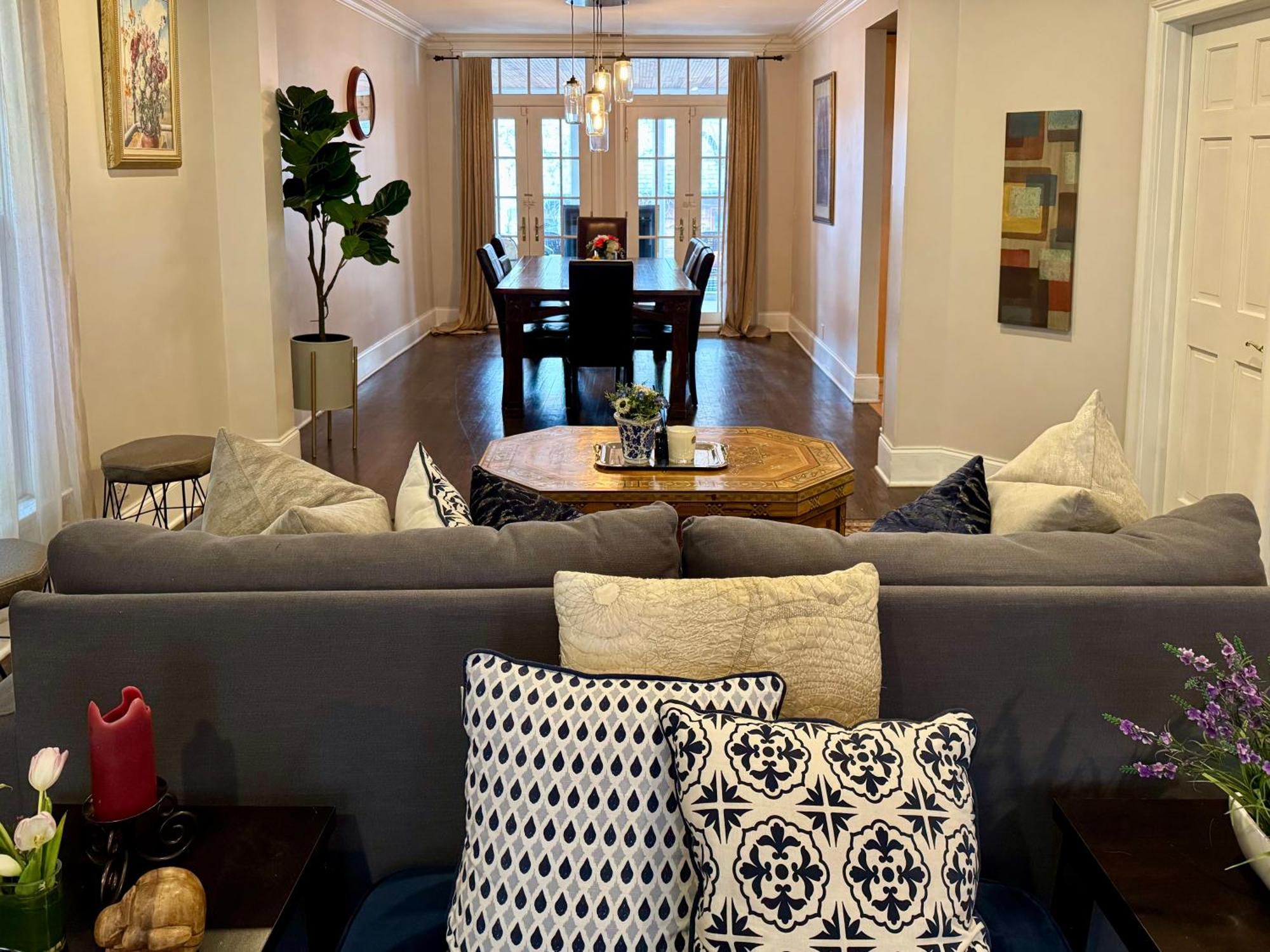 3 Bedroom Spacious Home In Ideal Location W Free Parking Back Yard Pets Welcome Chicago Ngoại thất bức ảnh